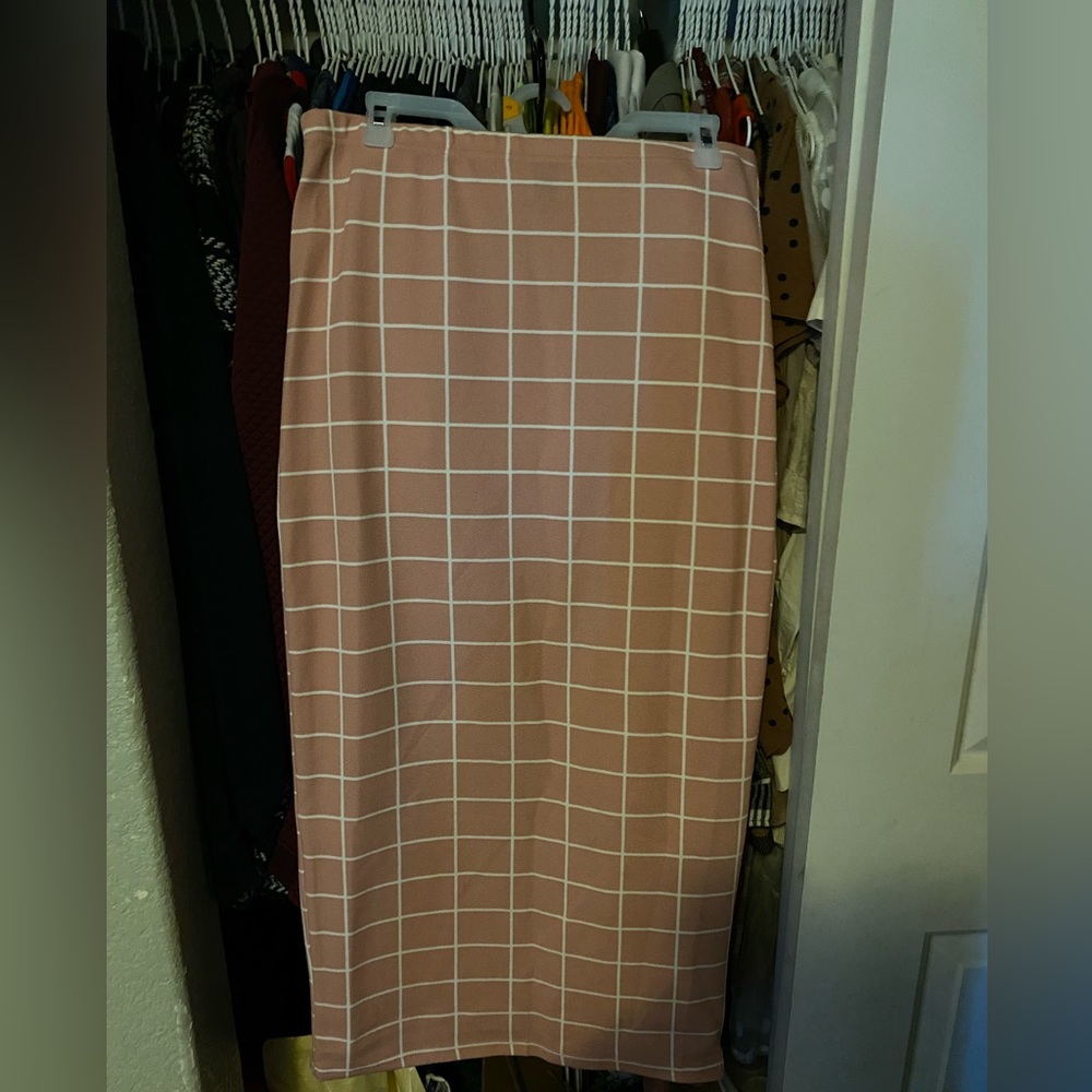 2 modest Window pane print skirts!